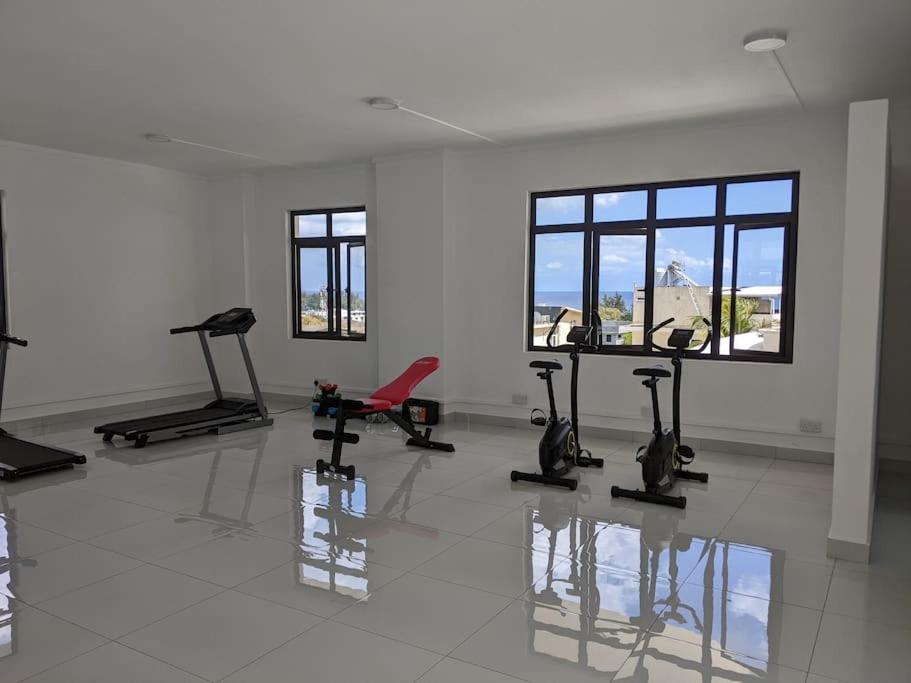 Seaview Serenity Apartment Flic en Flac Exterior photo