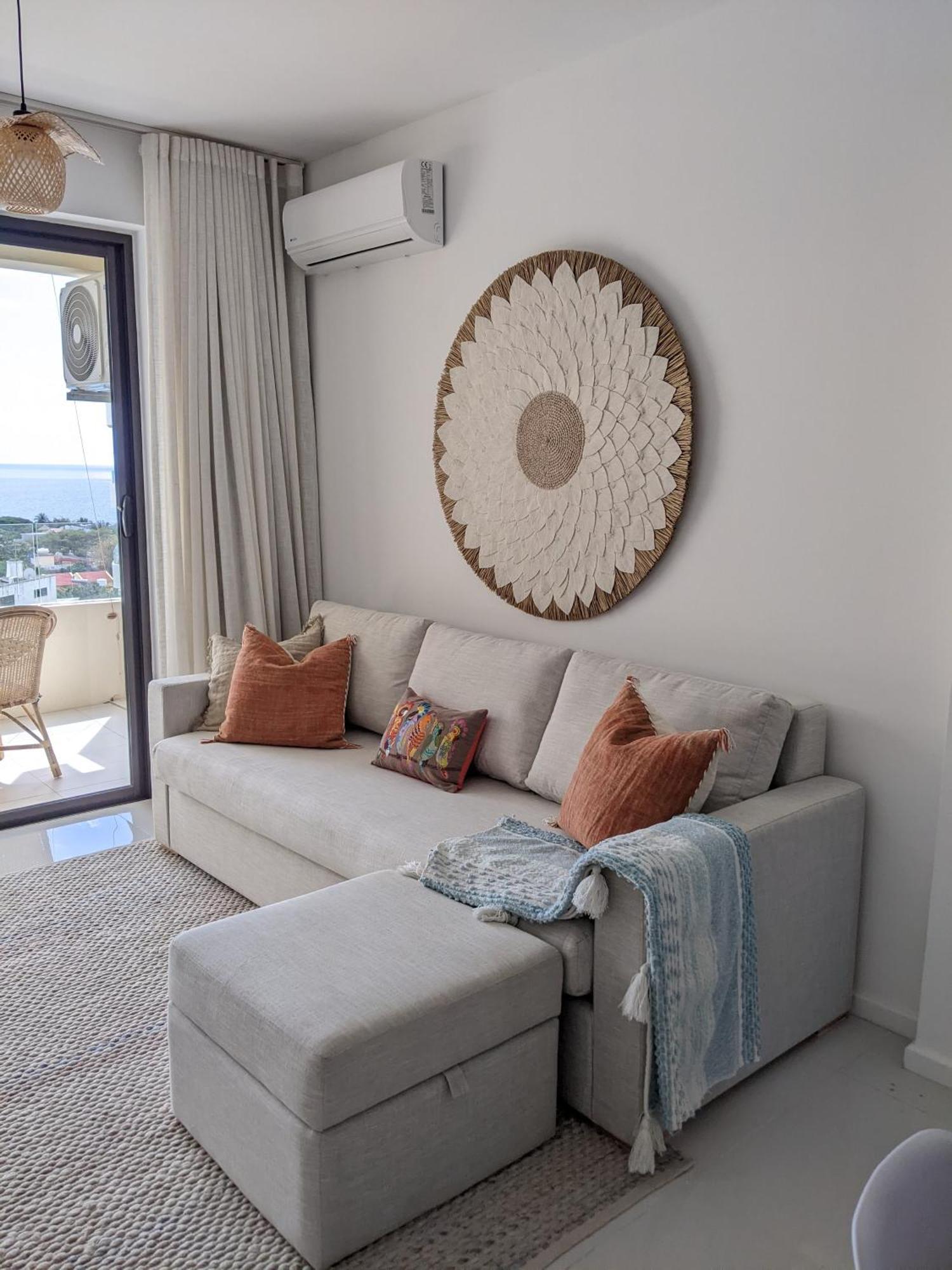 Seaview Serenity Apartment Flic en Flac Exterior photo